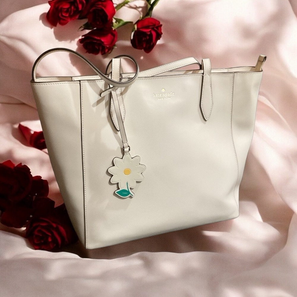 kate spade White Tote with Textured Leather and Minimalist Design